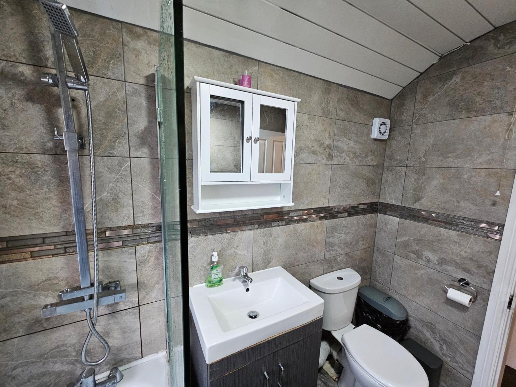 ברמינגהאם Monyhull Homestay - Near City Centre Kingsheath Nia Nec Bhx מראה חיצוני תמונה