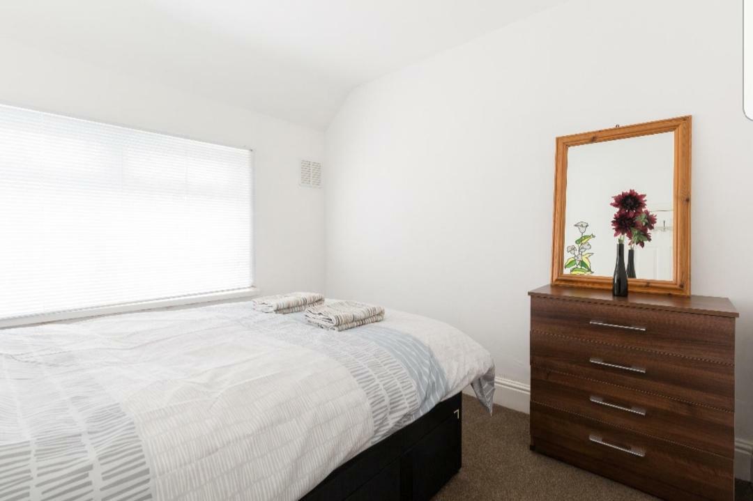 ברמינגהאם Monyhull Homestay - Near City Centre Kingsheath Nia Nec Bhx מראה חיצוני תמונה